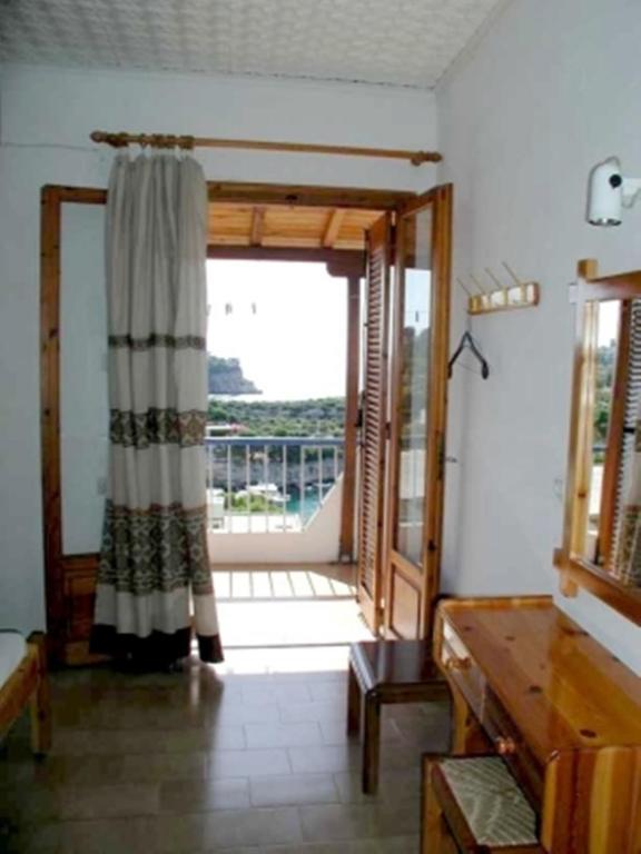 Ethra Hotel Patitiri  Exterior photo