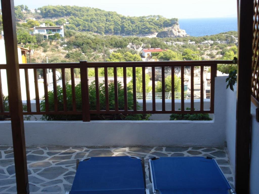 Ethra Hotel Patitiri  Exterior photo